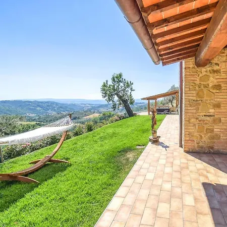 بيت للعطل 2 Bedroom Beautiful In *