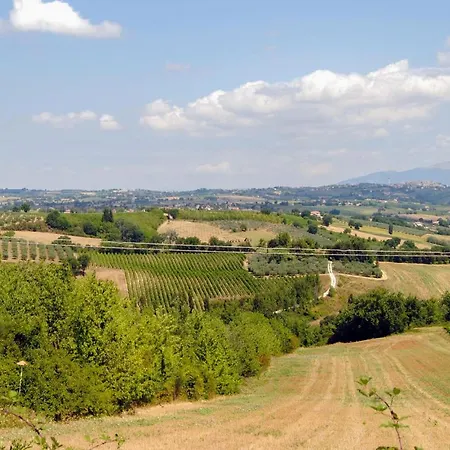 Holiday home Lovely In