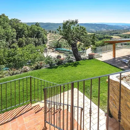 Holiday home Lovely In Gualdo Cattaneo