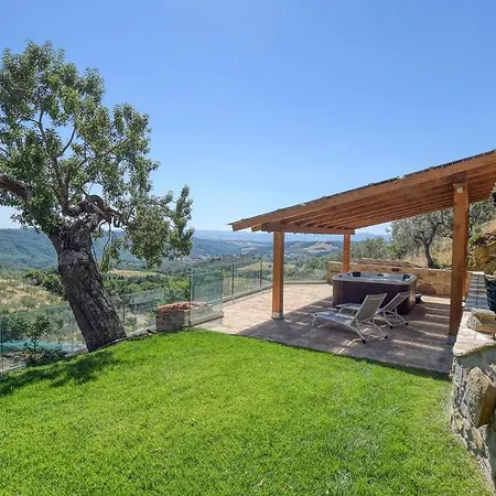 2 Bedroom Beautiful In Gualdo Cattaneo
